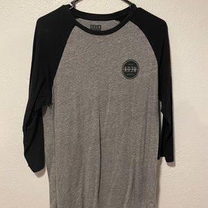 Medium crew shirt